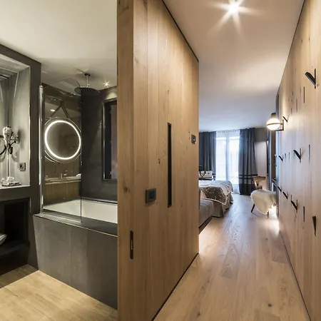 Majestic Otel Madonna